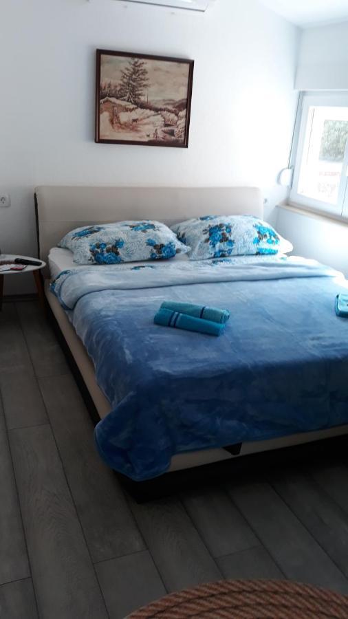 Studio Apartments Kim - Dilberovic โมสตาร์ ภายนอก รูปภาพ