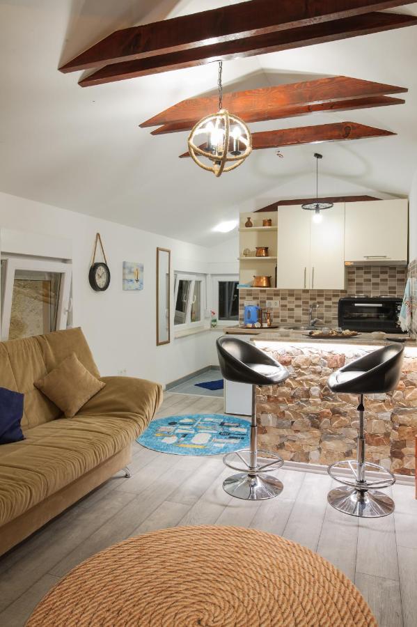 Studio Apartments Kim - Dilberovic โมสตาร์ ภายนอก รูปภาพ